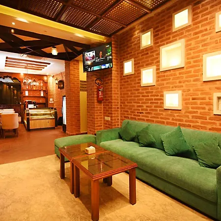 Woodapple Hotel And Spa-3